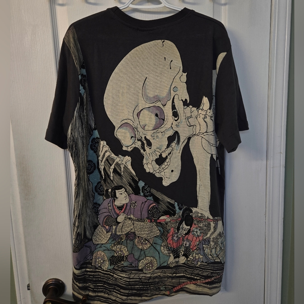 Rebel Vengeance Dark Embroidered Gray Graphic Tee